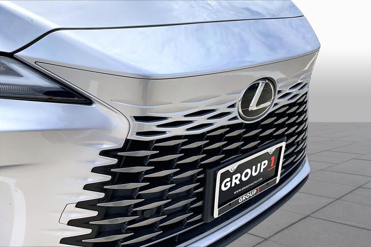 Used 2023 Lexus RX 350 Premium w/ Cold Area Package FWD image 29