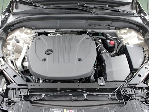 New 2026 Volvo XC60 B5 Core w/ Protection Package Premier image 26