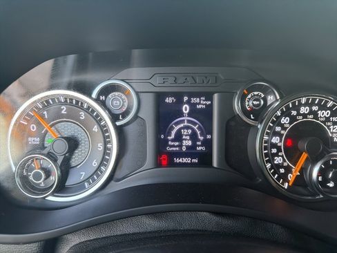 Used 2020 RAM 2500 Tradesman w/ Chrome Appearance Group image 7