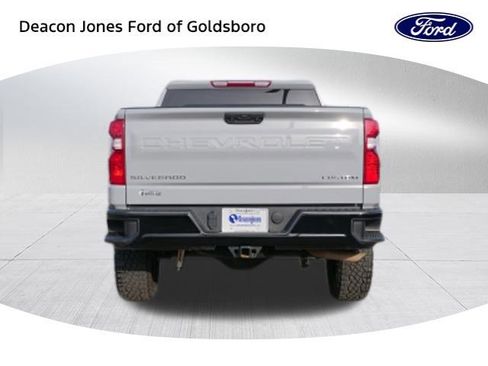 Used 2024 Chevrolet Silverado 1500 Custom Trail Boss image 4