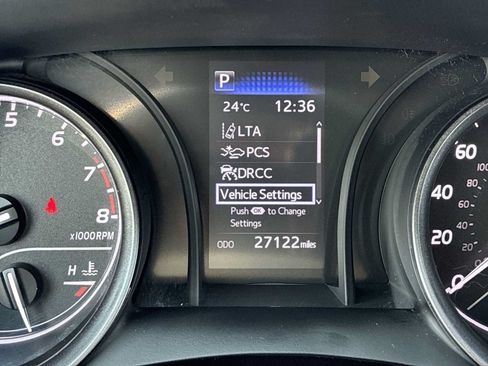Used 2024 Toyota Camry SE FWD image 10