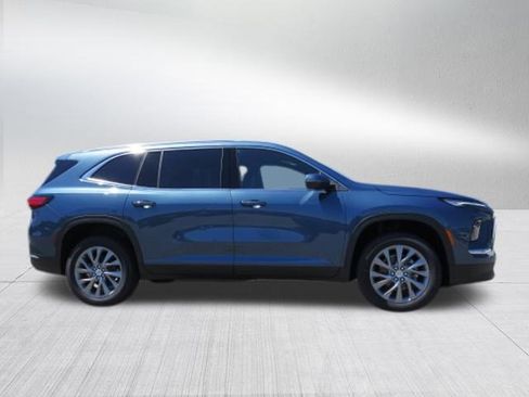 New 2026 Buick Enclave Preferred w/ Power Package image 2