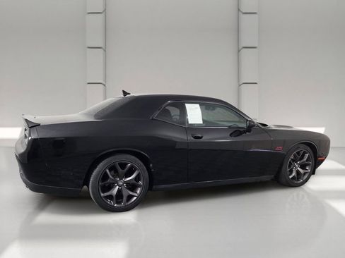 Used 2018 Dodge Challenger R/T Plus RWD image 5