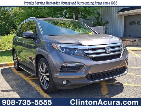Used 2017 Honda Pilot Elite image 1