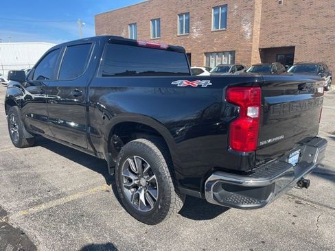 Used 2022 Chevrolet Silverado 1500 LT image 4