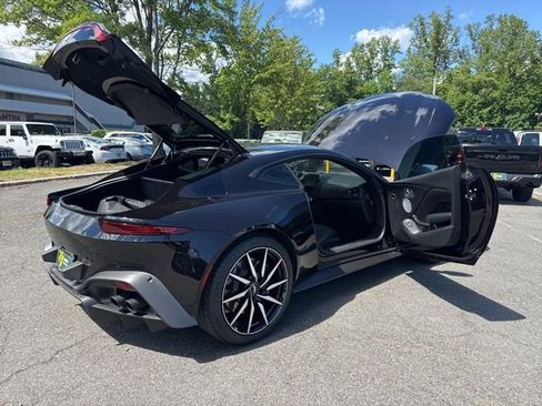 Used 2020 Aston Martin V8 Vantage Coupe RWD image 37