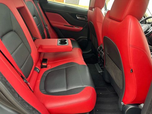 Used 2020 Jaguar F-PACE S image 22