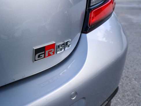 Used 2024 Toyota GR86 Premium RWD image 13