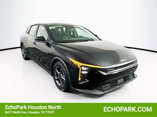 Used 2025 Kia K4 LXS video 1