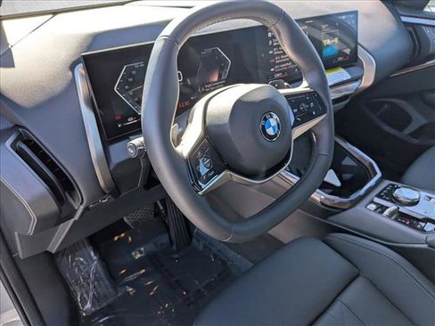 Used 2025 BMW X3 xDrive30 w/ Convenience Package AWD/4WD image 9