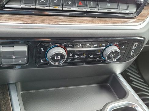 Certified 2026 Chevrolet Silverado 1500 LT image 26