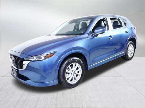 Used 2024 MAZDA CX-5 AWD 2.5 S w/ Preferred Package image 3