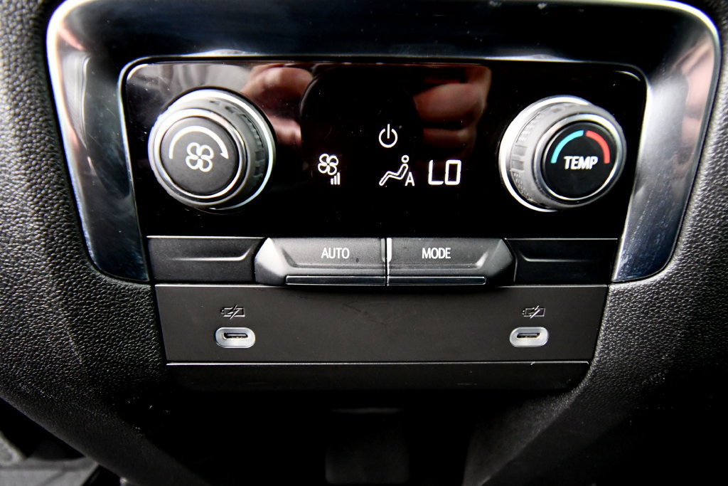 Used 2023 Chevrolet Tahoe RST AWD/4WD image 18