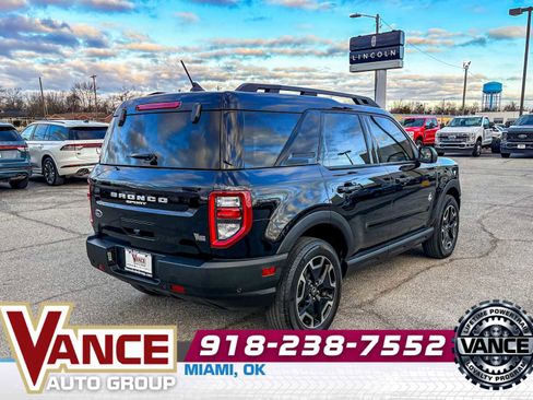 Used 2023 Ford Bronco Sport Outer Banks w/ Tech Package image 8