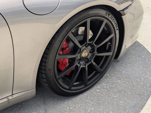 Used 2013 Porsche 911 Carrera 4 AWD/4WD image 8