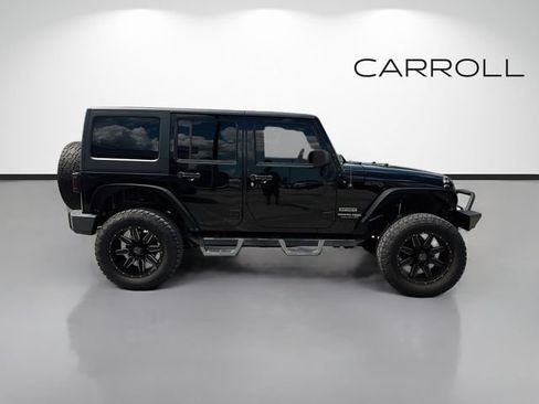 Used 2018 Jeep Wrangler Unlimited Sport S AWD/4WD image 2