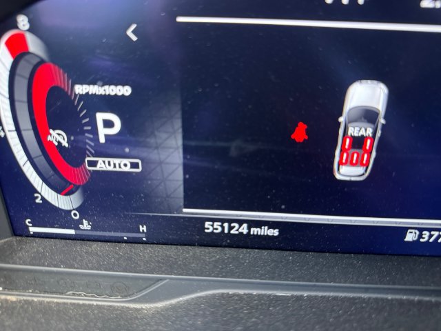 Used 2024 Nissan Pathfinder Platinum AWD/4WD image 9