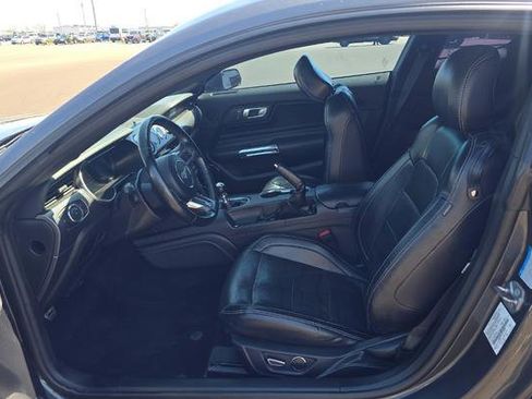 Used 2019 Ford Mustang GT Premium w/ GT Performance Package RWD image 5