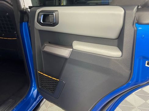 Used 2023 Ford Bronco Badlands image 36