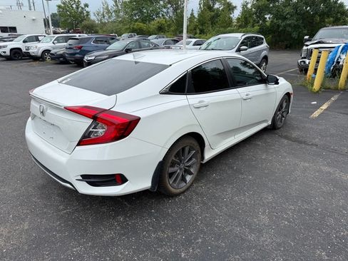 Used 2019 Honda Civic EX image 3