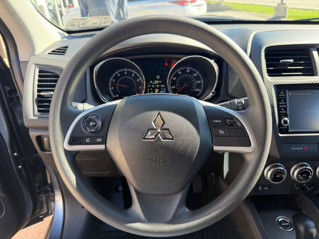 Used 2024 Mitsubishi Outlander Sport ES AWD/4WD image 15