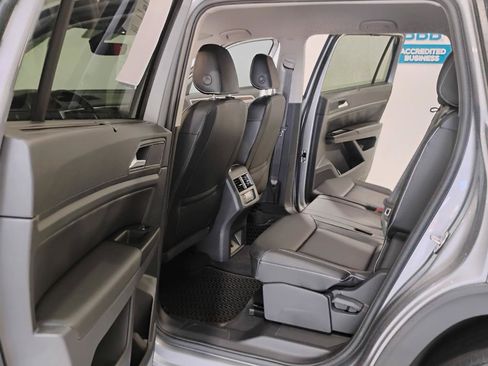 Used 2021 Volkswagen Atlas SE FWD image 31