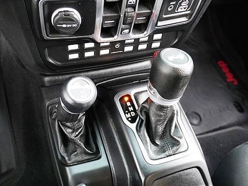 Certified 2021 Jeep Wrangler Unlimited Sport S image 29