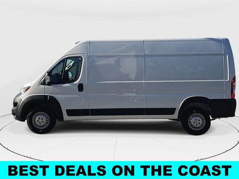 New 2026 RAM ProMaster 2500 w/ Convenience Group FWD image 6