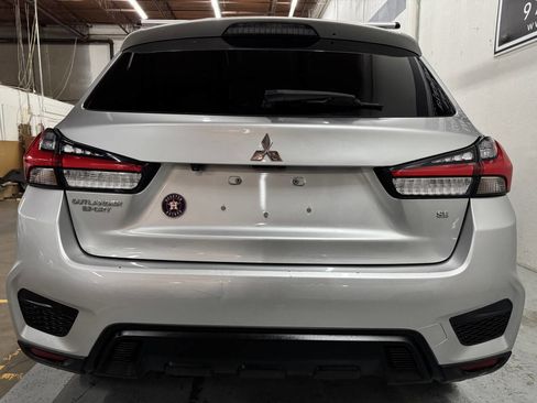 Used 2020 Mitsubishi Outlander Sport SE image 9