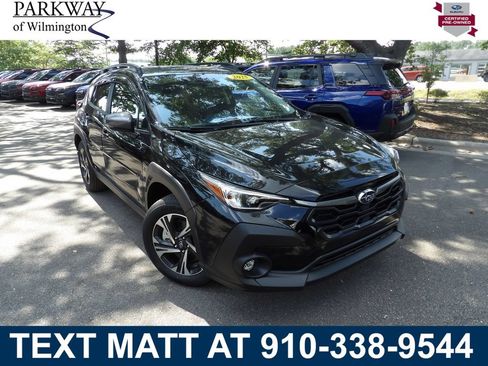 Used 2025 Subaru Crosstrek 2.0i Premium AWD/4WD image 1