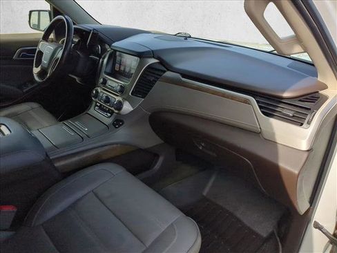 Used 2018 GMC Yukon XL Denali w/ Open Road Package image 22