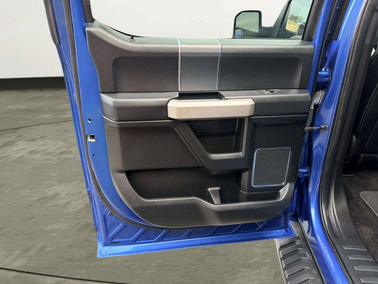 Used 2018 Ford F150 Lariat AWD/4WD image 20