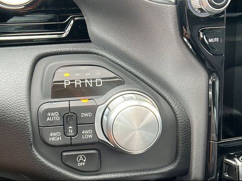 New 2026 RAM 1500 Laramie w/ Night Edition image 28