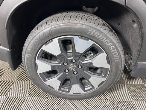 New 2026 Honda Pilot Touring image 19