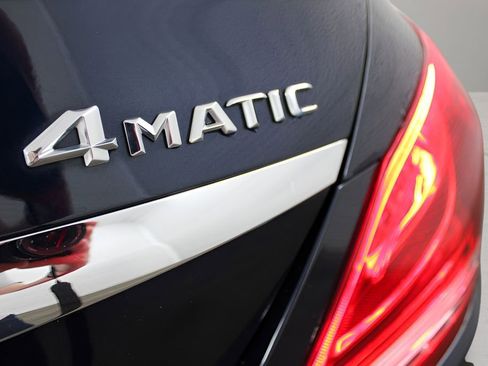 Used 2016 Mercedes-Benz C 300 4MATIC Sedan image 42