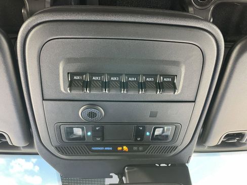 Used 2024 Ford Bronco Badlands image 31