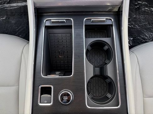 New 2026 Lincoln Aviator AWD image 26