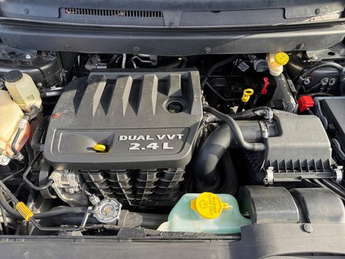 Used 2015 Dodge Journey American Value Package w/ Flexible Seating Group image 21