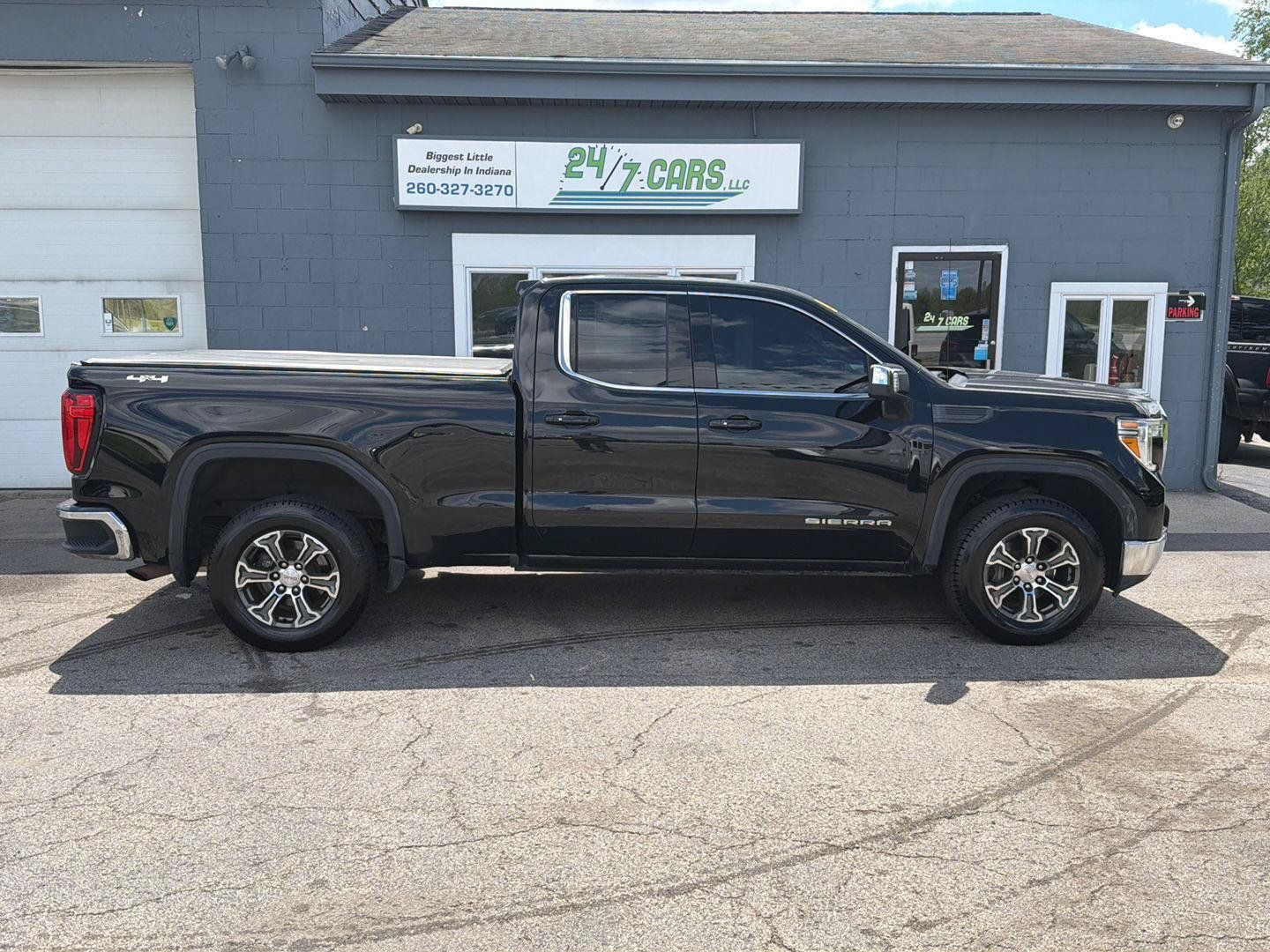 Used 2021 GMC Sierra 1500 SLE w/ Driver Alert Package I AWD/4WD image 7