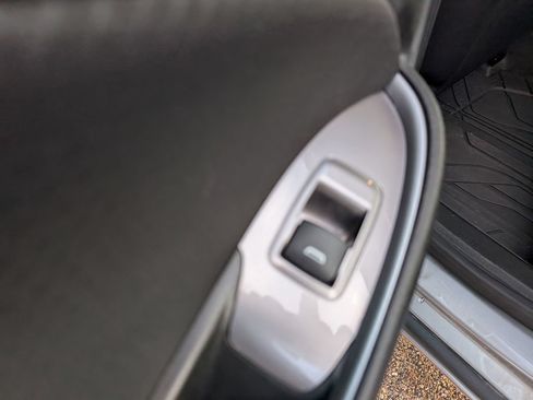 Used 2024 Chevrolet Malibu RS w/ LPO, Floor Liner Package FWD image 14