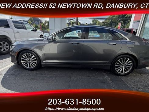 Used 2017 Lincoln MKZ Select w/ Select Plus Package AWD/4WD image 2
