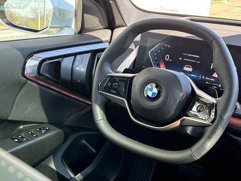 Used 2025 BMW X3 xDrive30i w/ Premium Package AWD/4WD image 14