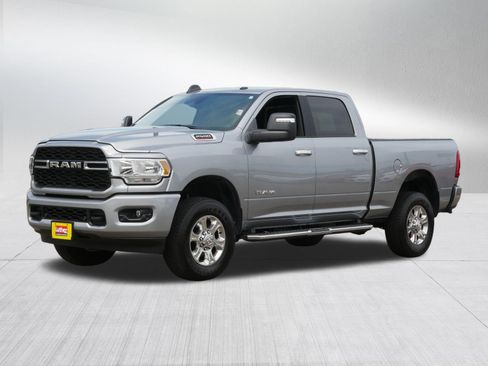 Used 2024 RAM 2500 Big Horn w/ Safety Group AWD/4WD image 3