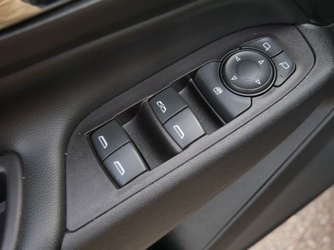 Used 2020 Chevrolet Equinox LT AWD/4WD image 21