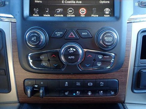 Used 2014 RAM 2500 Laramie w/ Convenience Group image 16