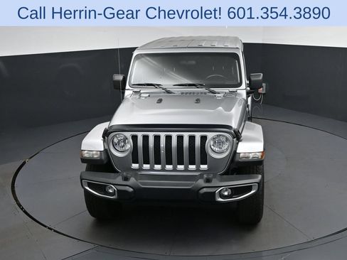 Used 2021 Jeep Wrangler Unlimited Sahara AWD/4WD image 37