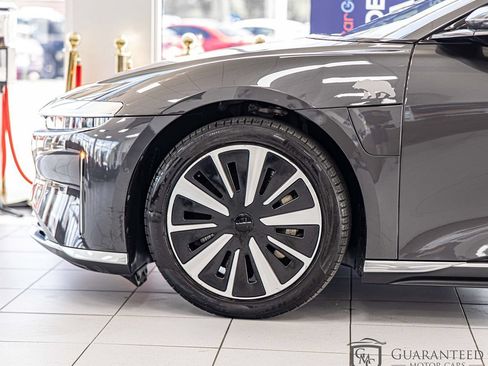 Used 2023 Lucid Air Pure RWD image 7