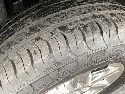 Used 2024 Ford F150 XLT AWD/4WD image 24