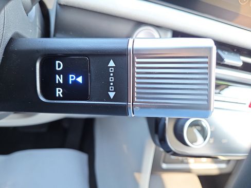 New 2026 Hyundai Tucson Limited image 23