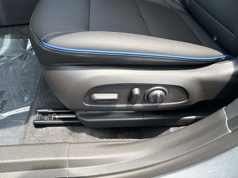 New 2026 Buick Envista Sport Touring w/ Convenience I Package FWD image 19